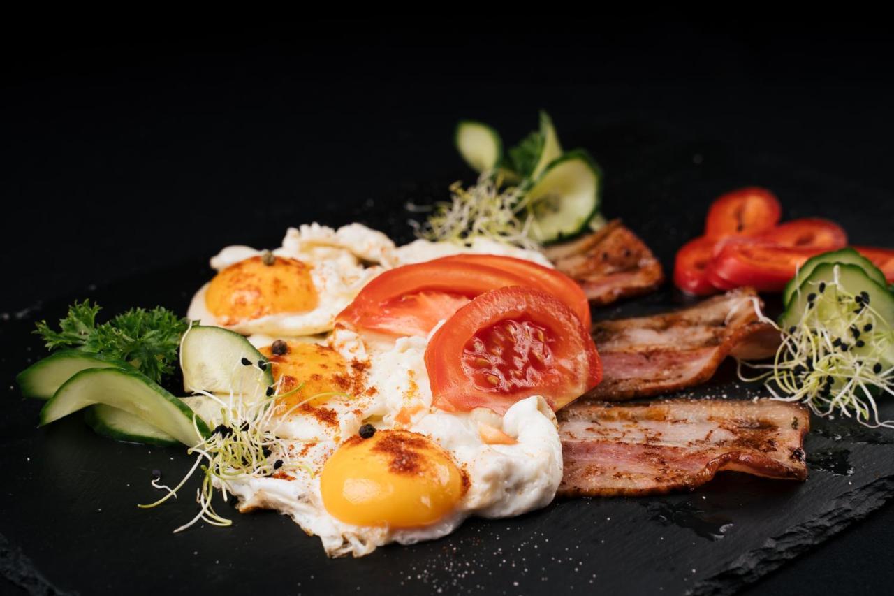 Areo Hotel & Restaurant Bradesti 外观 照片